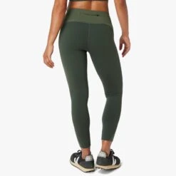 The Bayview Legging | Thyme Colorblock -Fair Harbor Shop F22 BAYVIEWLEGGING GREEN ON FIG 0115 9a2c6d36 deb5 496f 8f91 bedf7106ec70