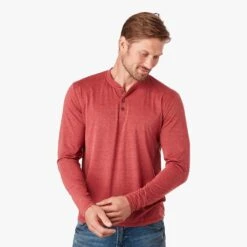 The SeaBreeze Henley | Washed Red -Fair Harbor Shop SEABREEZE HENLEY RED 577 4255e659 684a 45b2 8868 73336d7f278a
