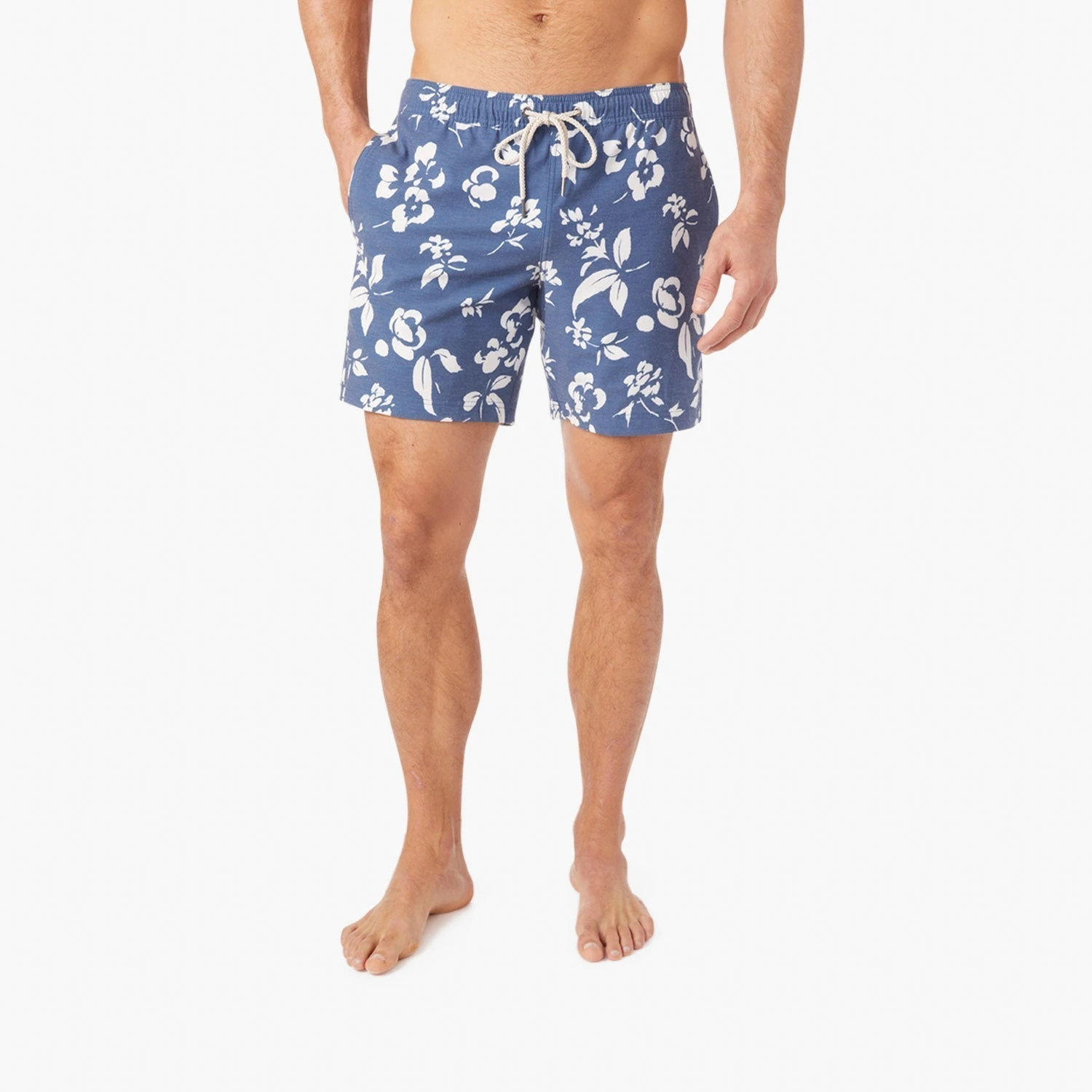 The Bayberry Trunk | Navy Floral 4 The Bayberry Trunk | Navy Floral - Image 4