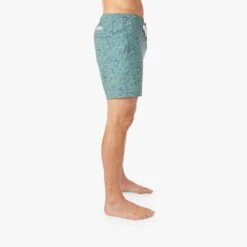 The Bayberry Trunk | Green Mini Floral -Fair Harbor Shop SS002 SP22 in Studio photo Look11 BAY72 342 0438 e109f9de 4275 4402 b63f 3c8075e18184