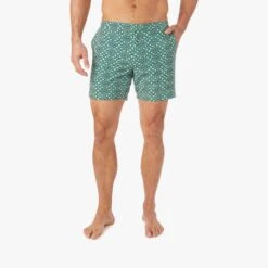 The Sextant Trunk | Green Sheri -Fair Harbor Shop SS002 SP22 in Studio photo Look33 SXT62 318 1413 d4785408 297c 40cd ac3e 963a22119b11